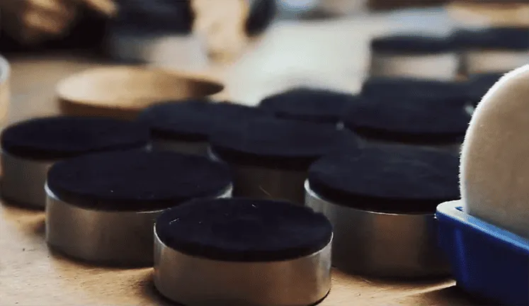 makeup brush manufacturer